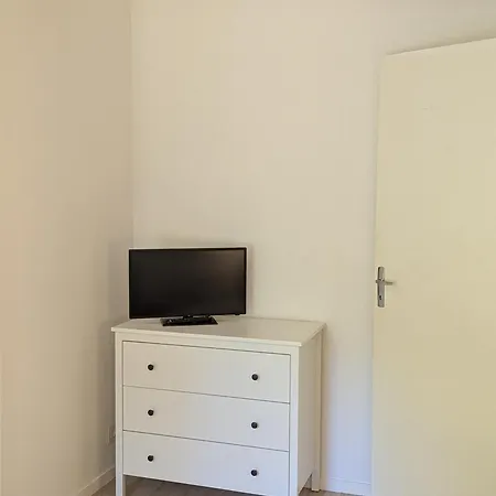 4 A 6 Couchages Au Calme * ルマン