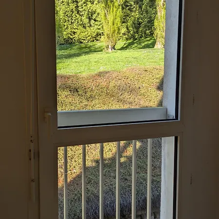 4 A 6 Couchages Au Calme Apartment